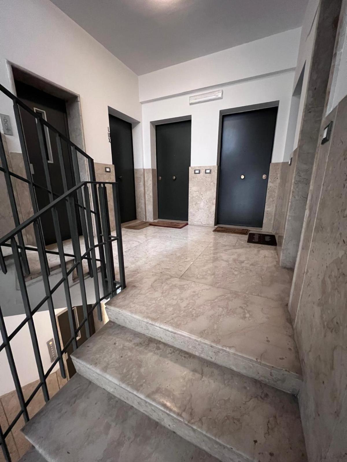 Lux Apartment In Historical Center Of Palermo Exteriör bild